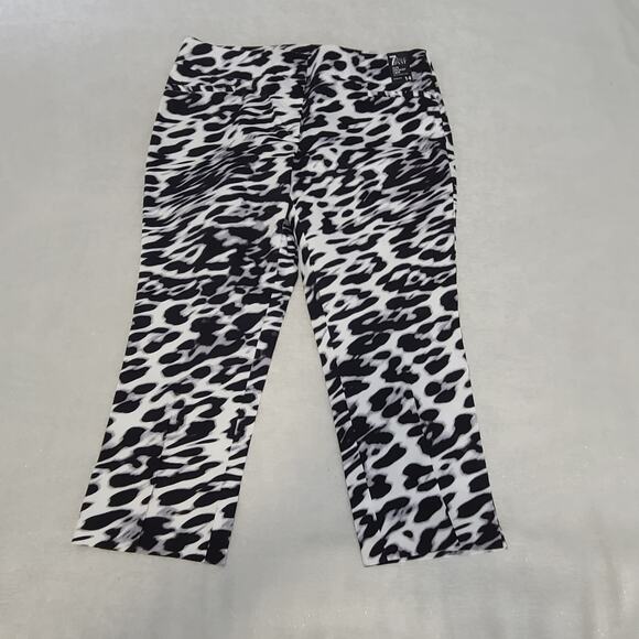 New York & Co, 7th Ave Pants Slim/Straight Crop in leopard print sz 14 Mob Wife - Picture 3 of 8